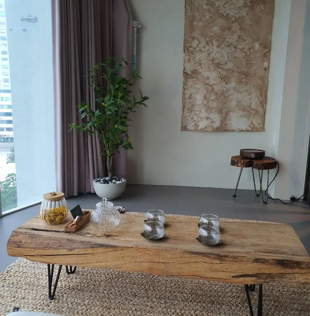 Anli Gamsung Stay Pusan Apartmán